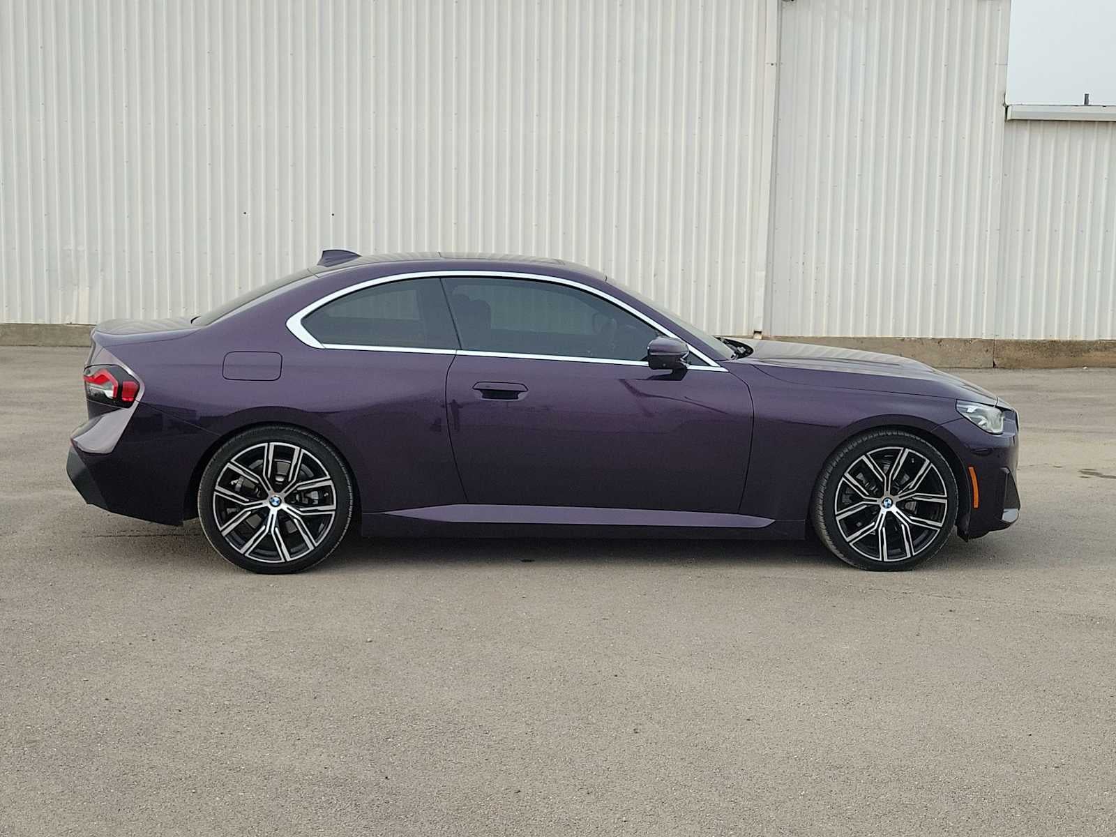 2022 BMW 2 Series 230i