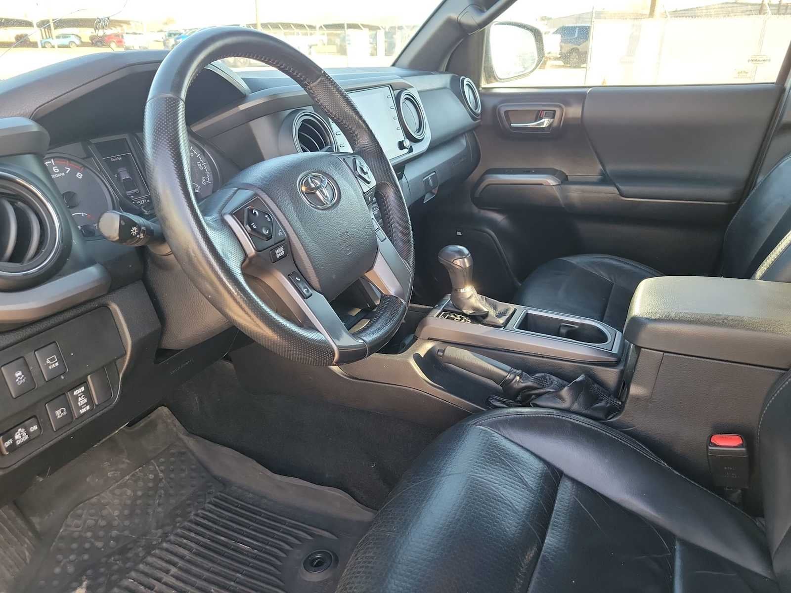 2020 Toyota Tacoma 2WD SR5