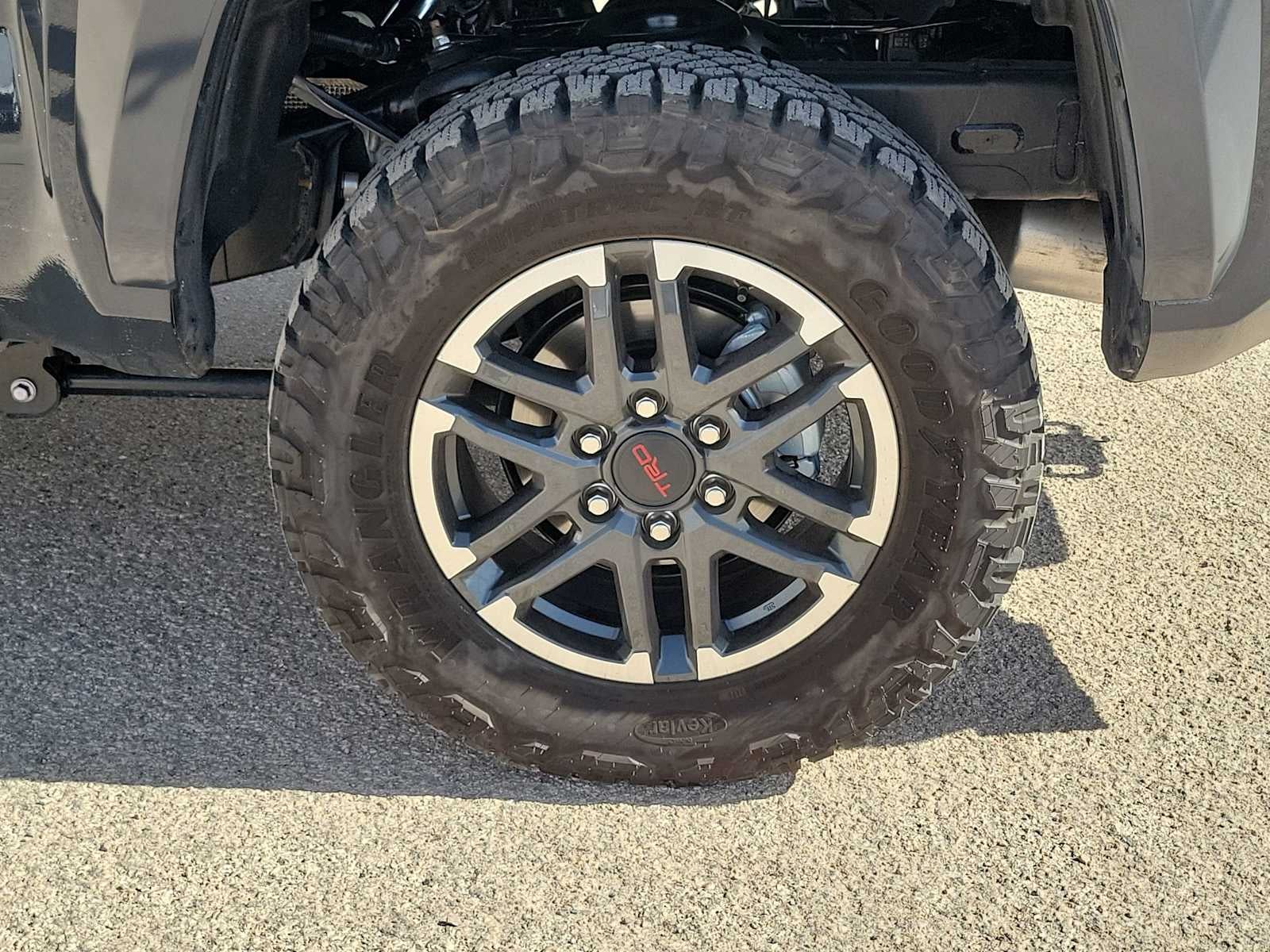 2025 Toyota Tacoma 4WD SR