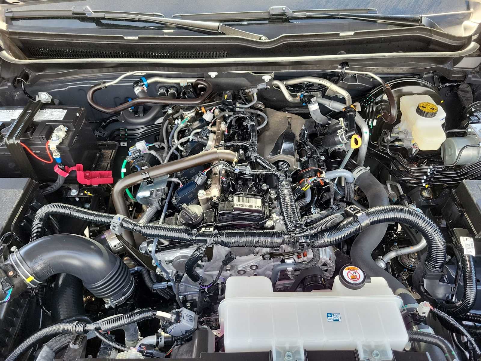 2025 Toyota Tacoma 4WD SR
