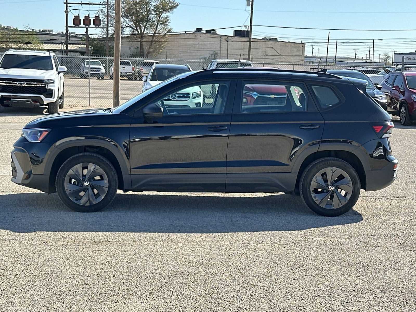 2025 Volkswagen Taos S