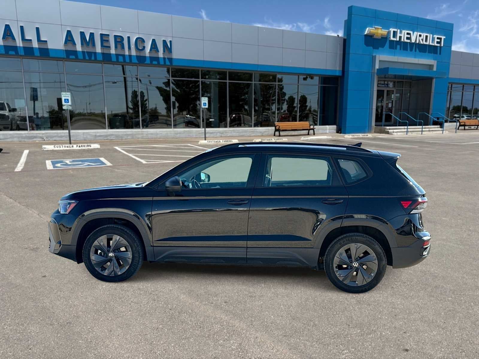 2025 Volkswagen Taos S