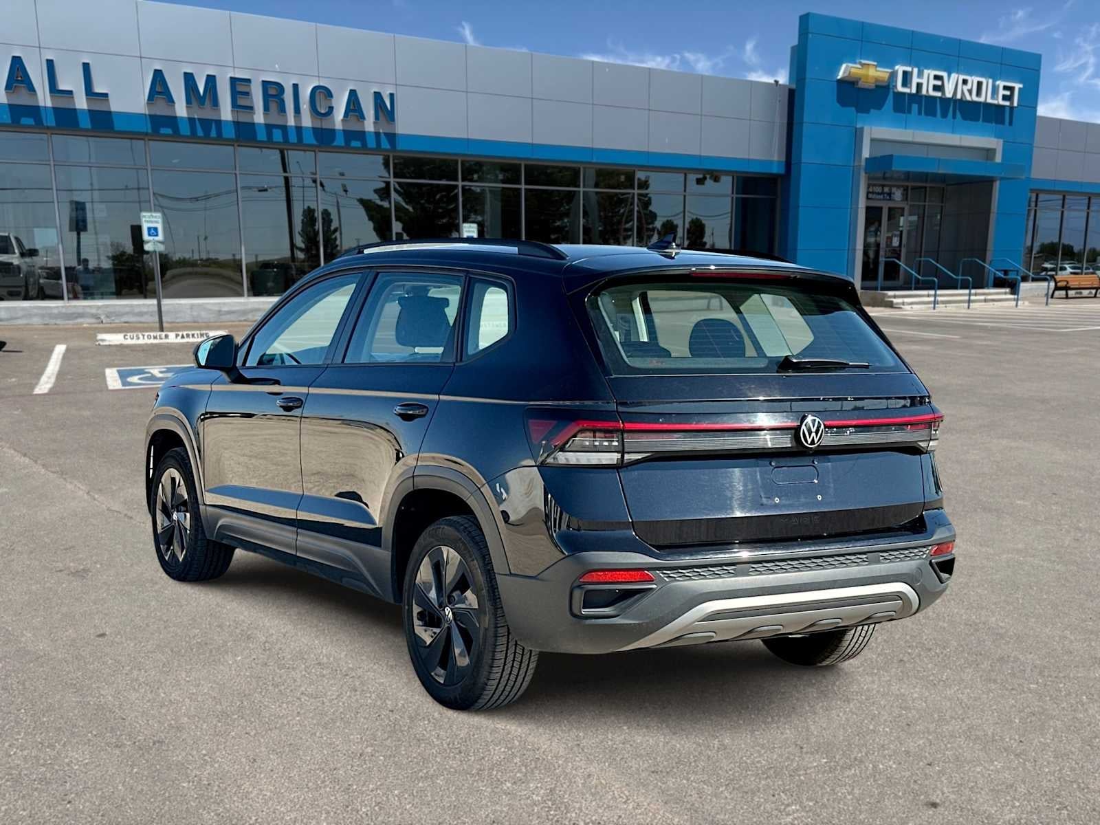 2025 Volkswagen Taos S