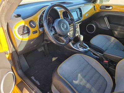 2017 Volkswagen Beetle Convertible 1.8T Dune