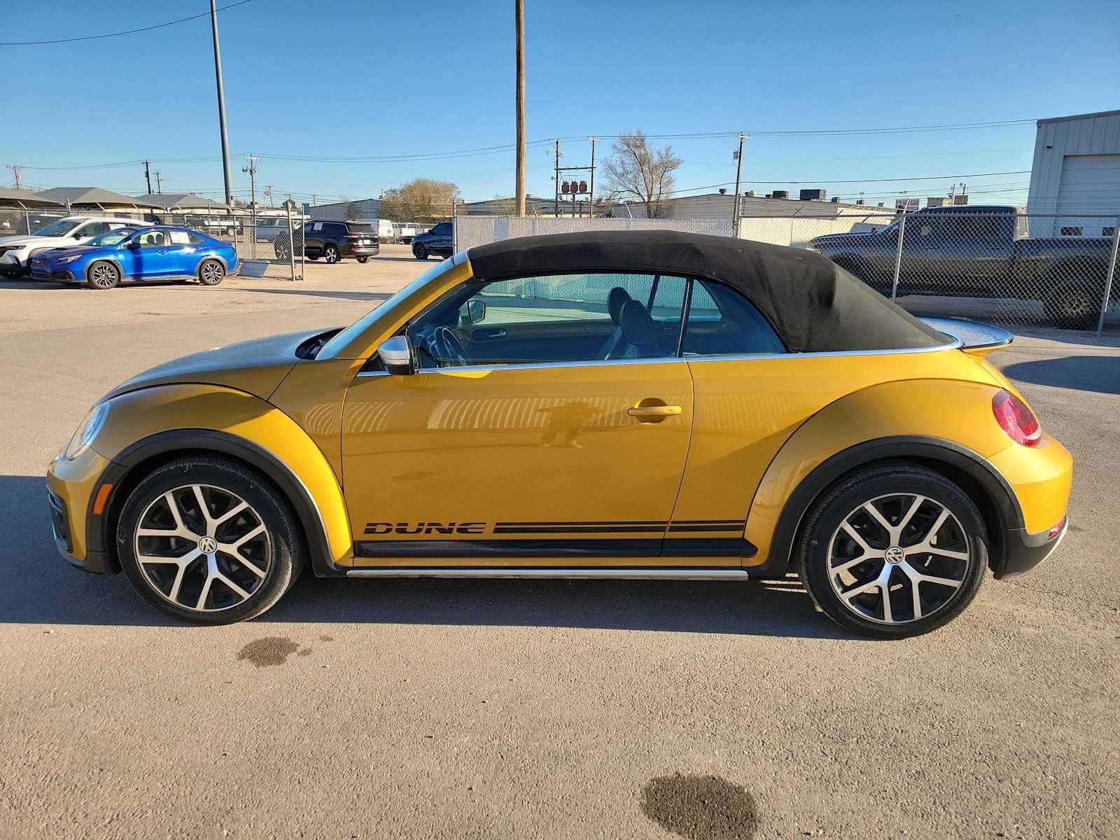 2017 Volkswagen Beetle Convertible 1.8T Dune