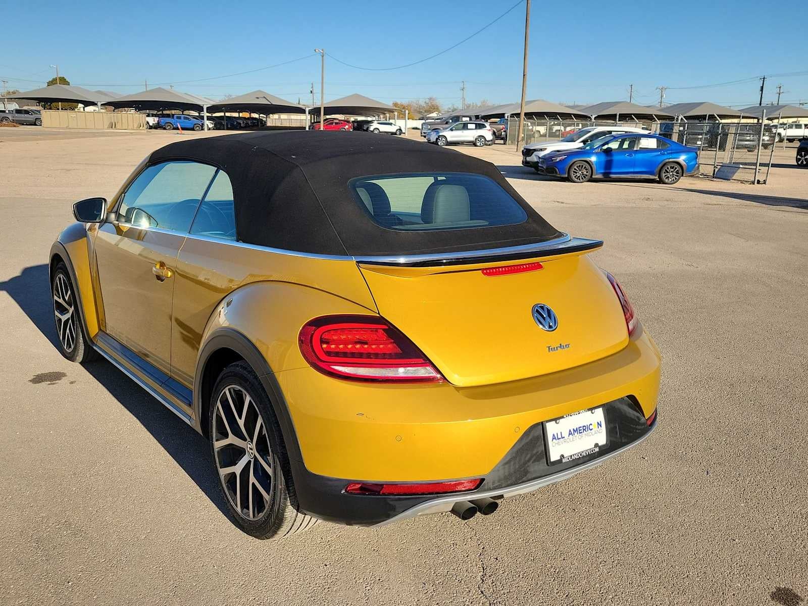 2017 Volkswagen Beetle Convertible 1.8T Dune