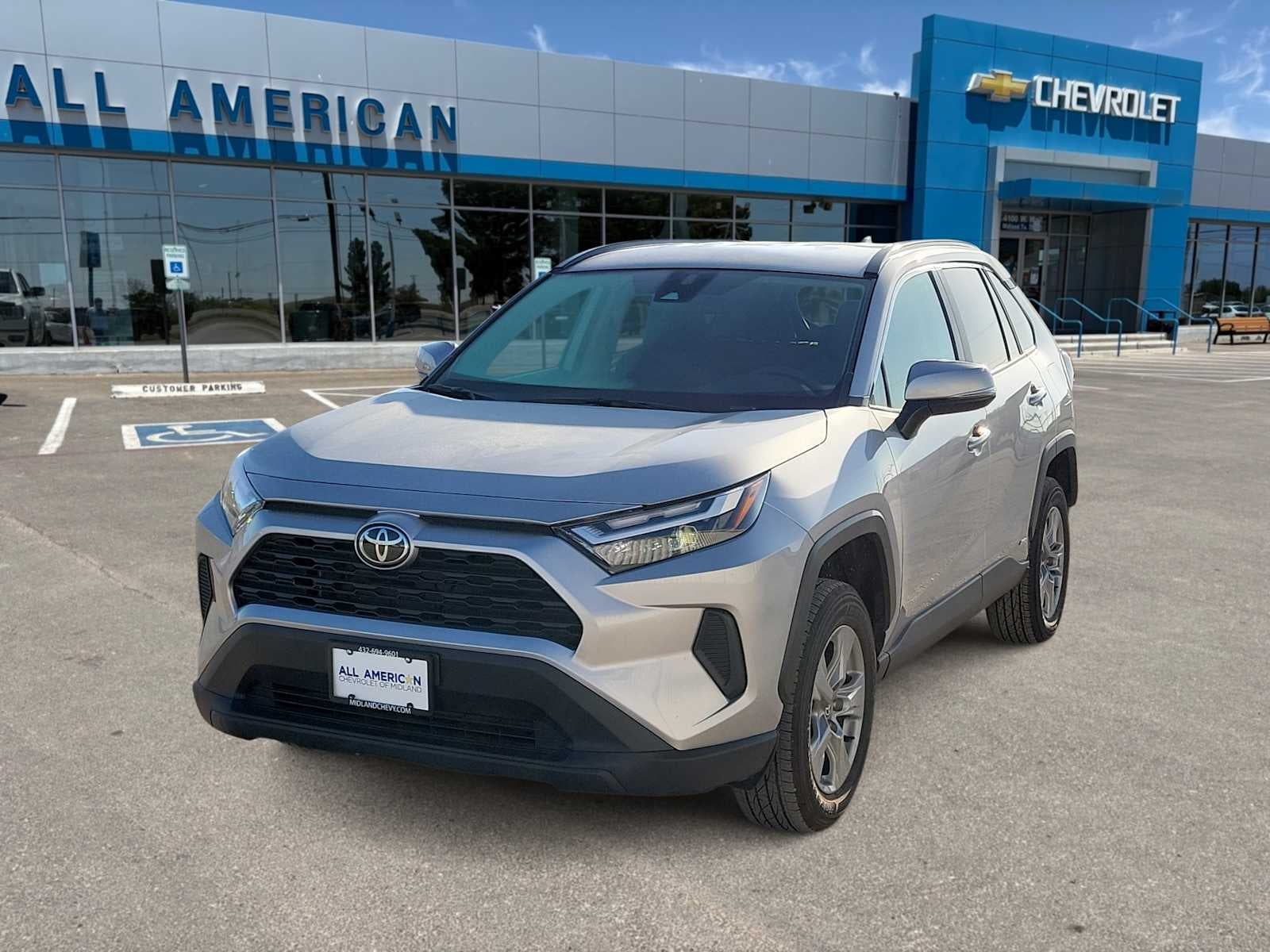 2025 Toyota RAV4 Hybrid XLE