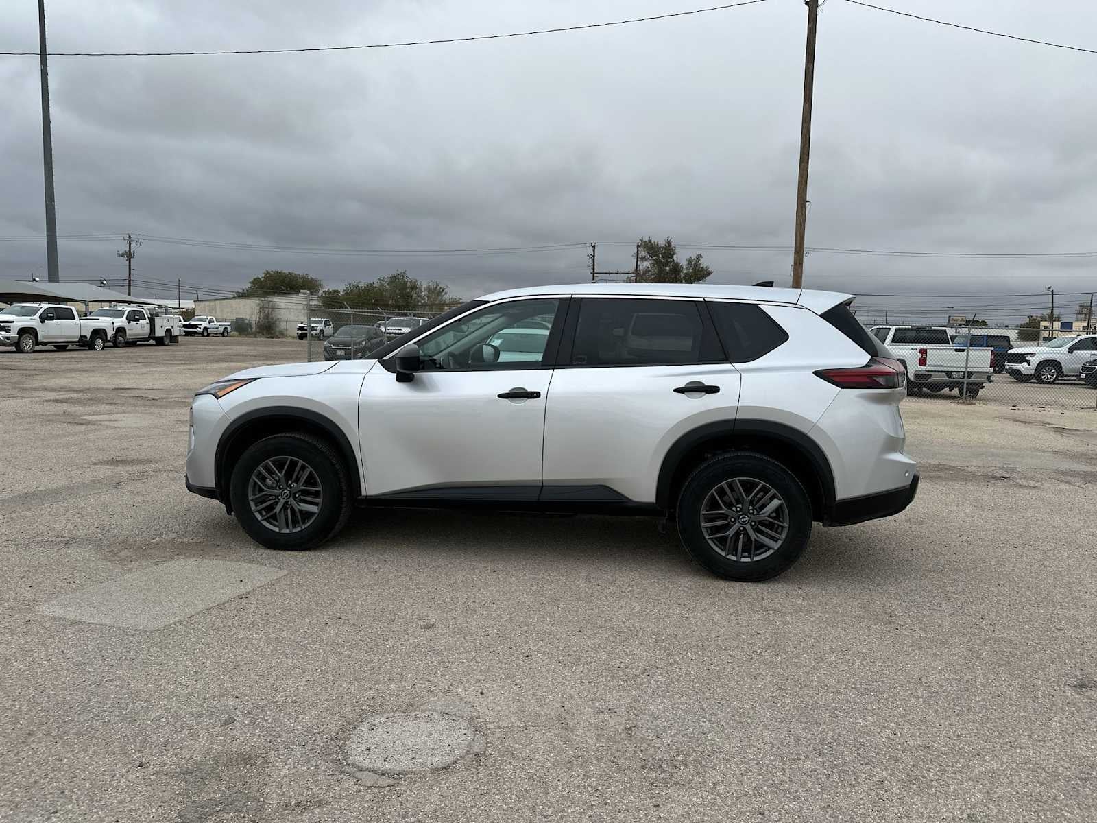 2024 Nissan Rogue S