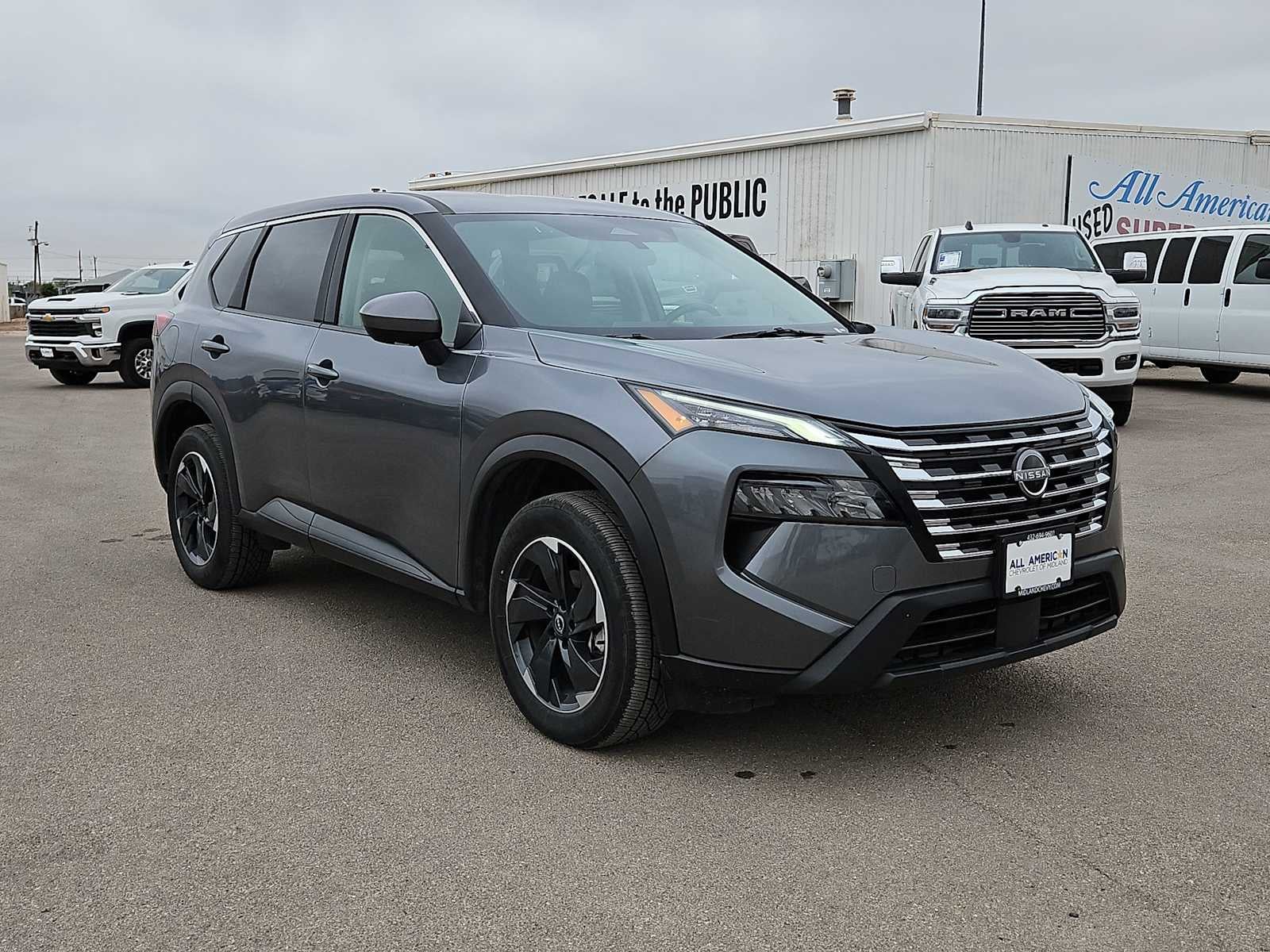 2025 Nissan Rogue SV