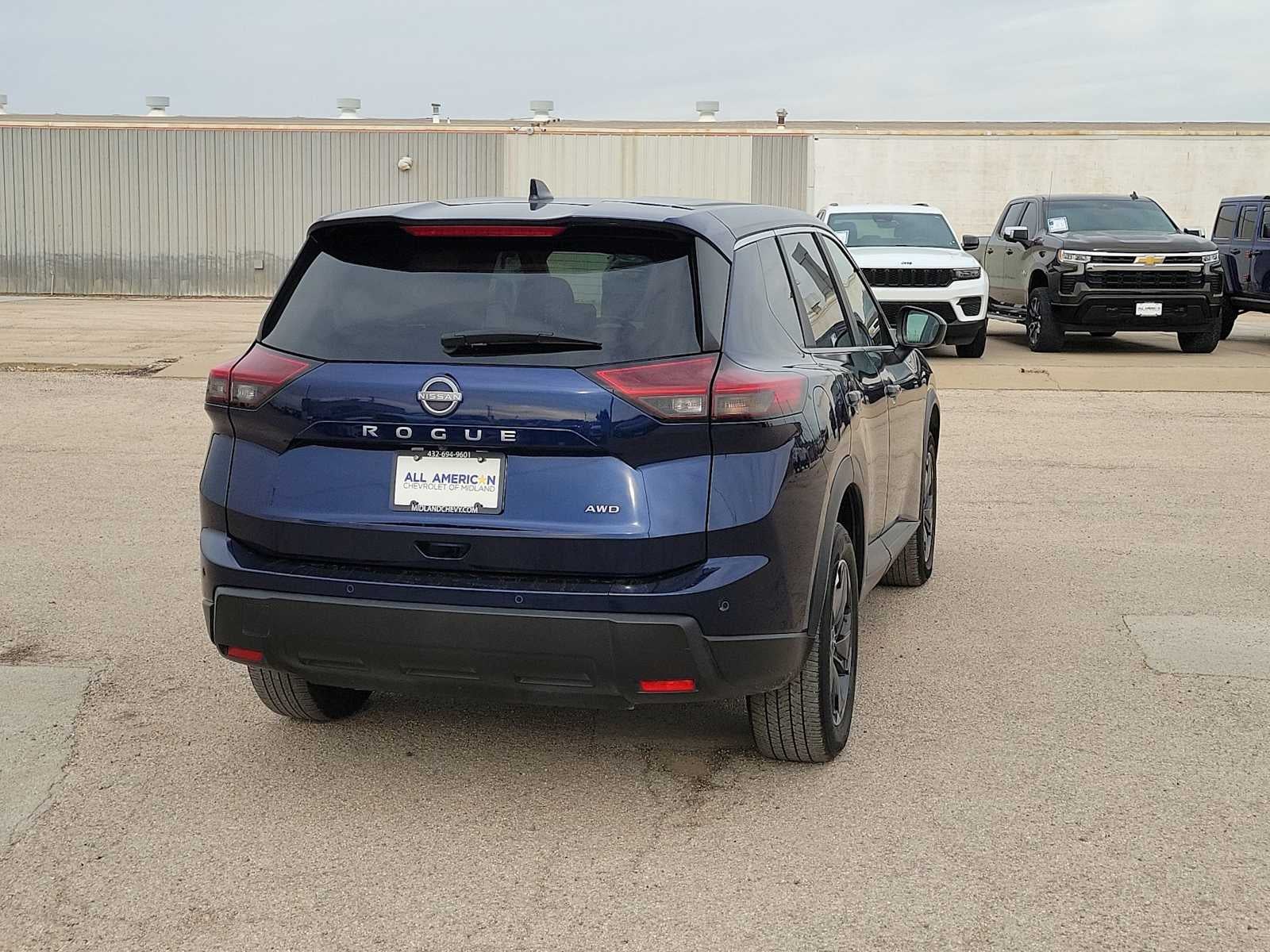 2025 Nissan Rogue SV