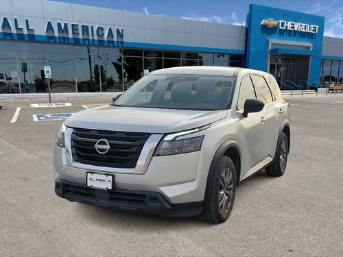 2024 Nissan Pathfinder S