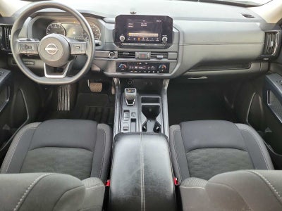 2024 Nissan Pathfinder S