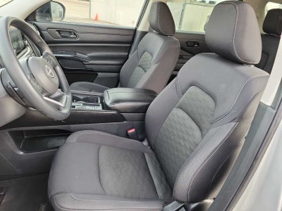 2024 Nissan Pathfinder S