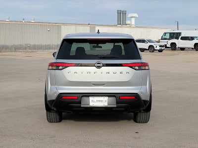 2024 Nissan Pathfinder S