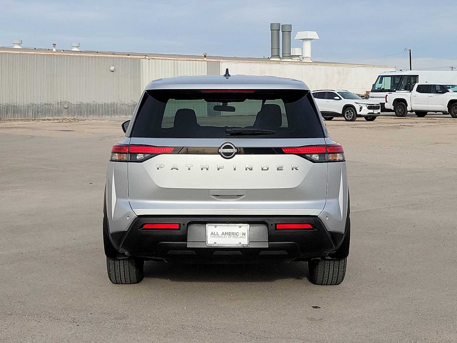 2024 Nissan Pathfinder S