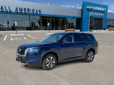 2025 Nissan Pathfinder SL
