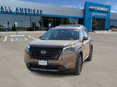 2025 Nissan Pathfinder Platinum