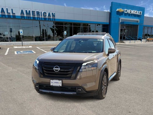 2025 Nissan Pathfinder Platinum