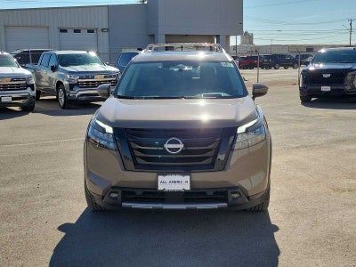 2025 Nissan Pathfinder Platinum