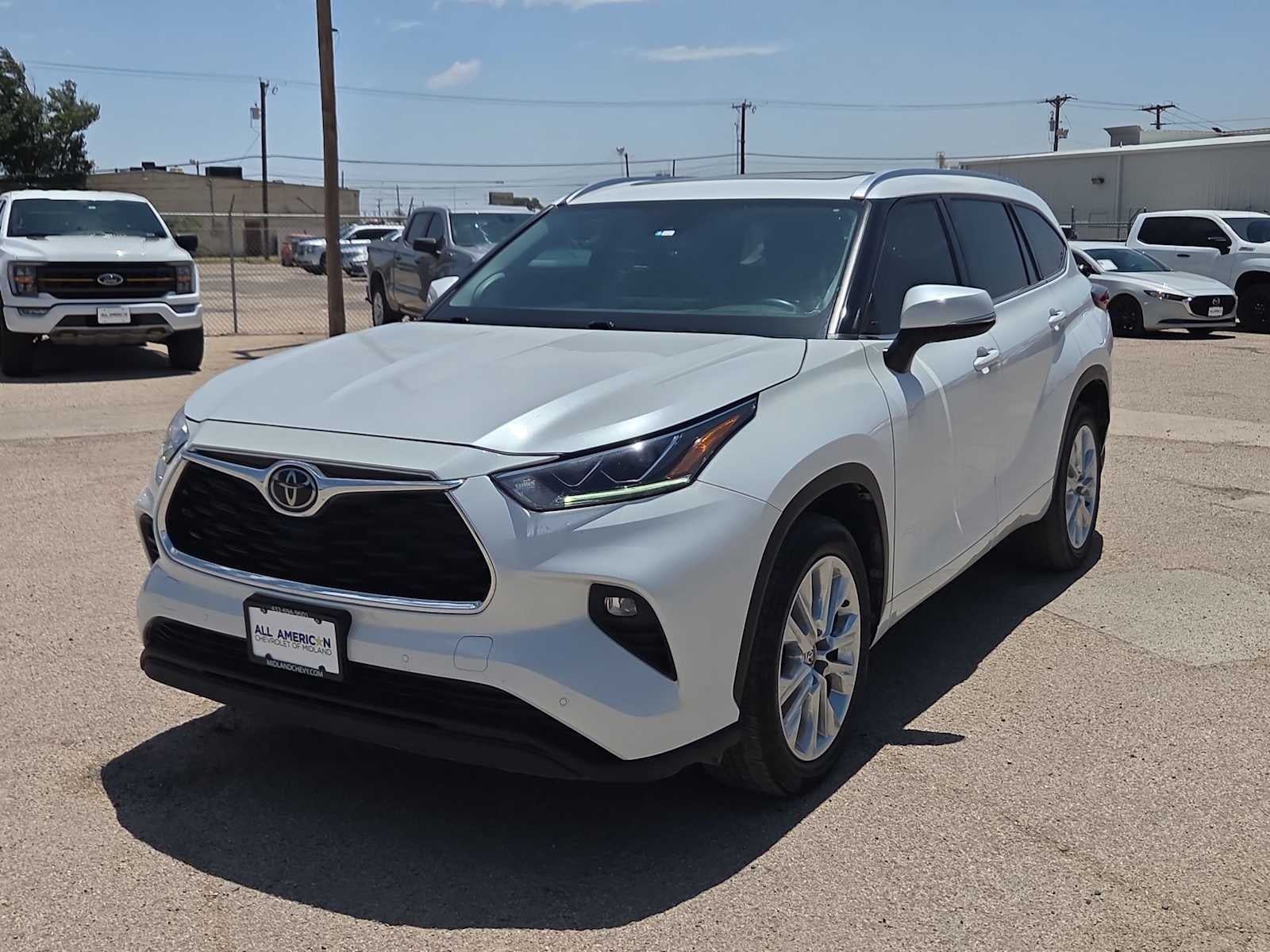 2023 Toyota Highlander L