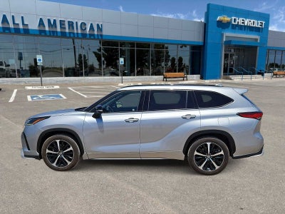 2022 Toyota Highlander XSE