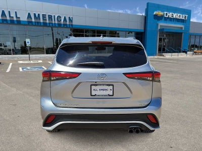 2022 Toyota Highlander XSE