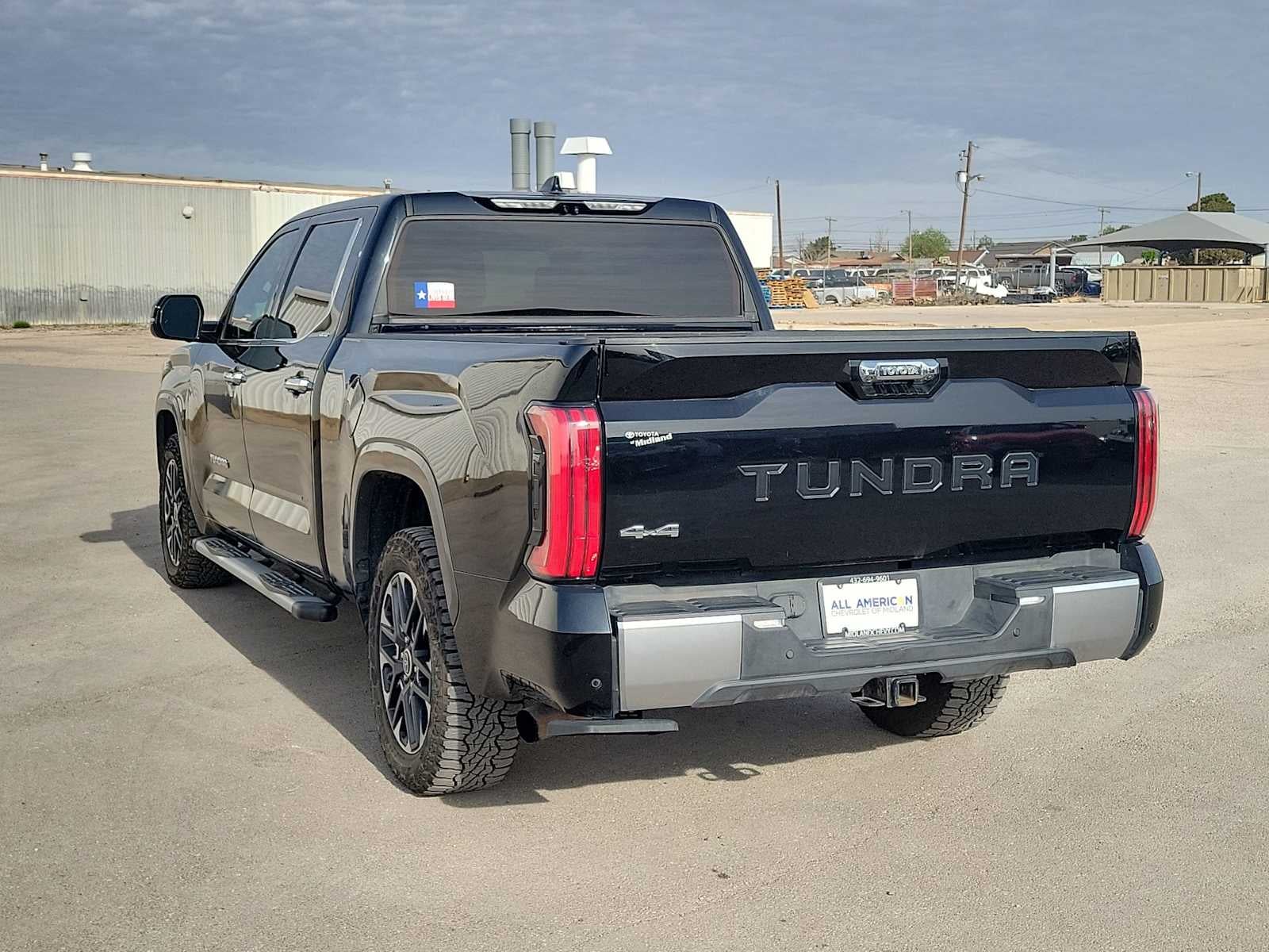2023 Toyota Tundra 4WD Limited Hybrid