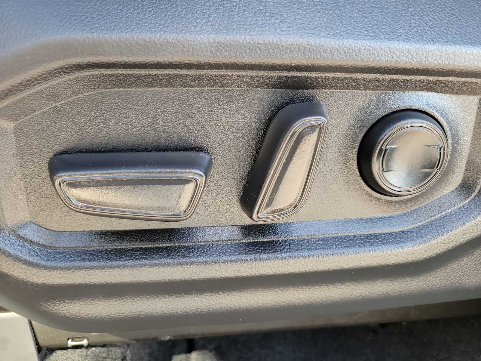 2026 Toyota Tundra 2WD SR