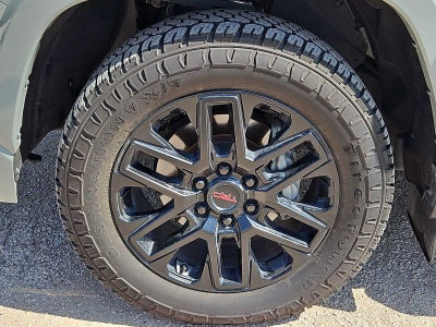 2023 Toyota Tundra 4WD SR5