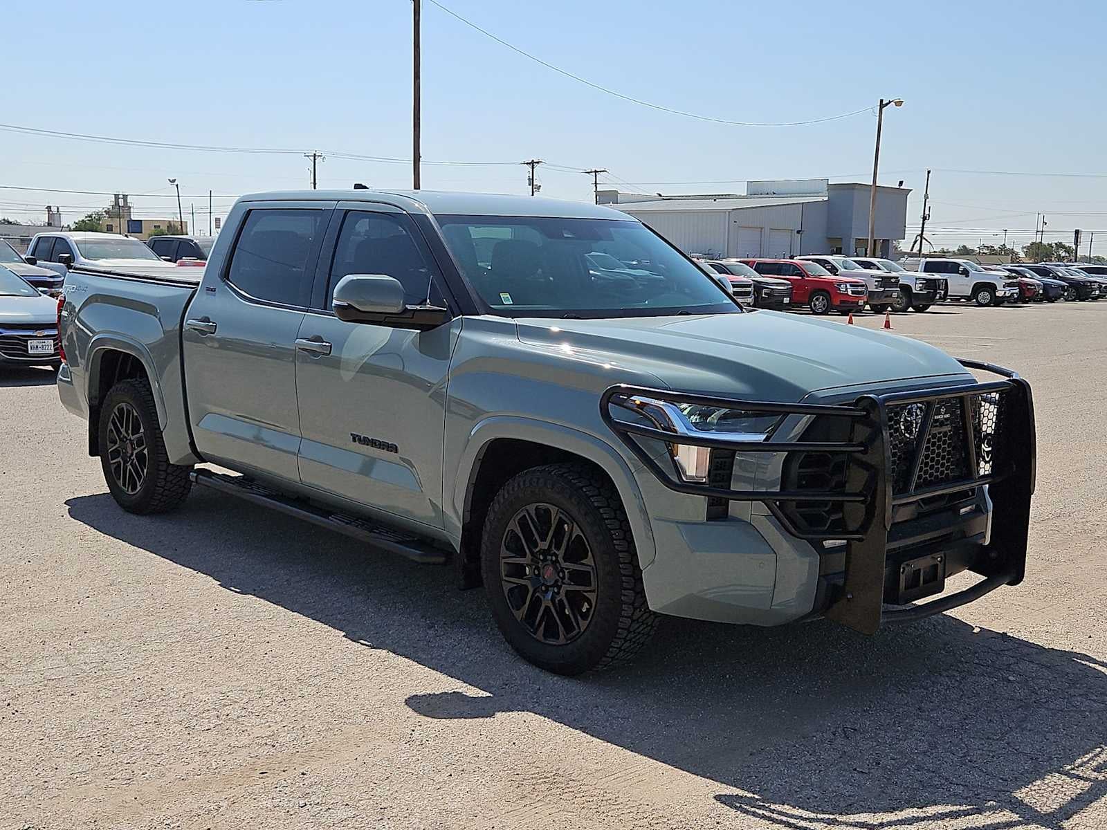 2023 Toyota Tundra 4WD SR5