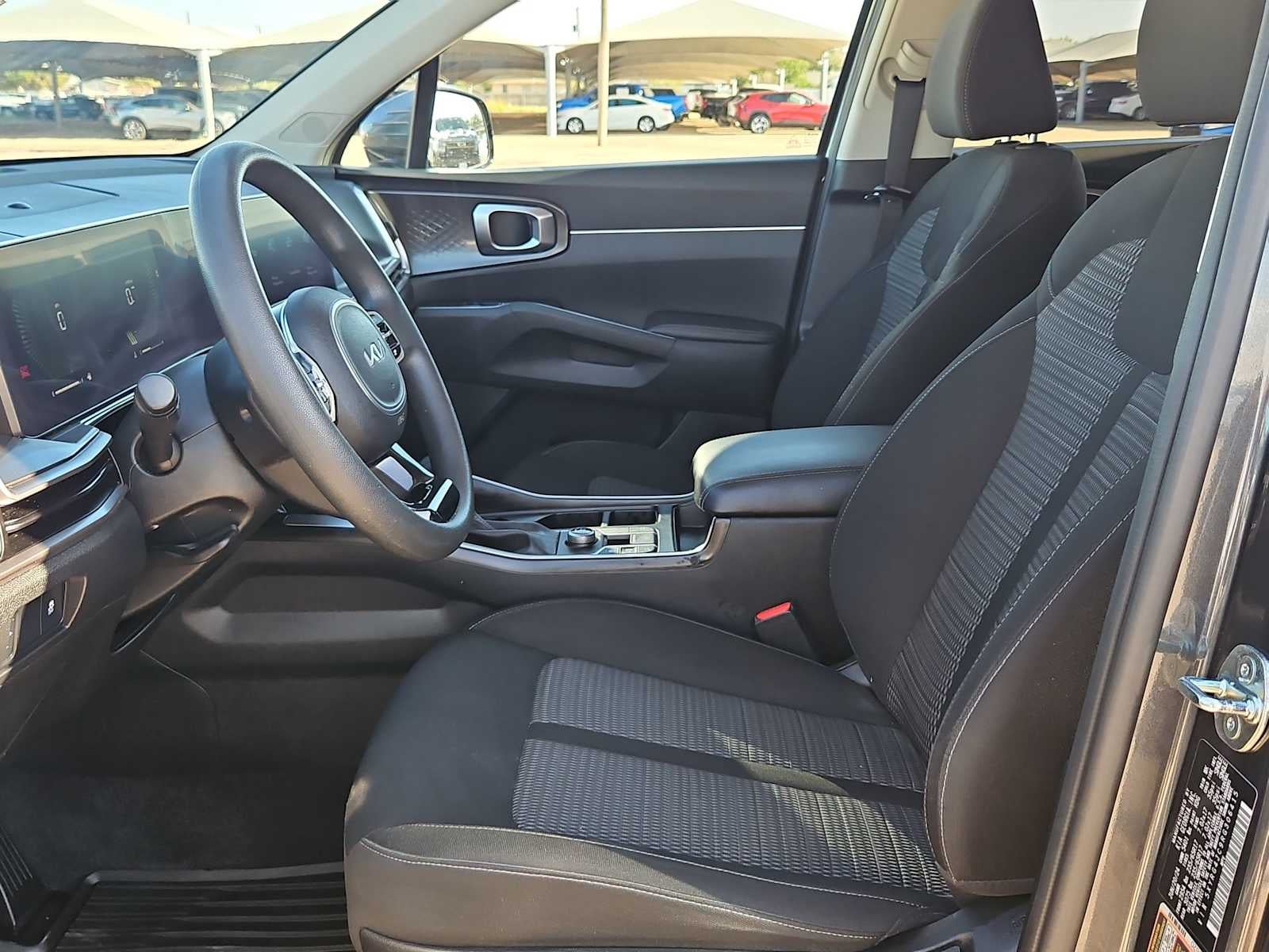 2024 Kia Sorento LX