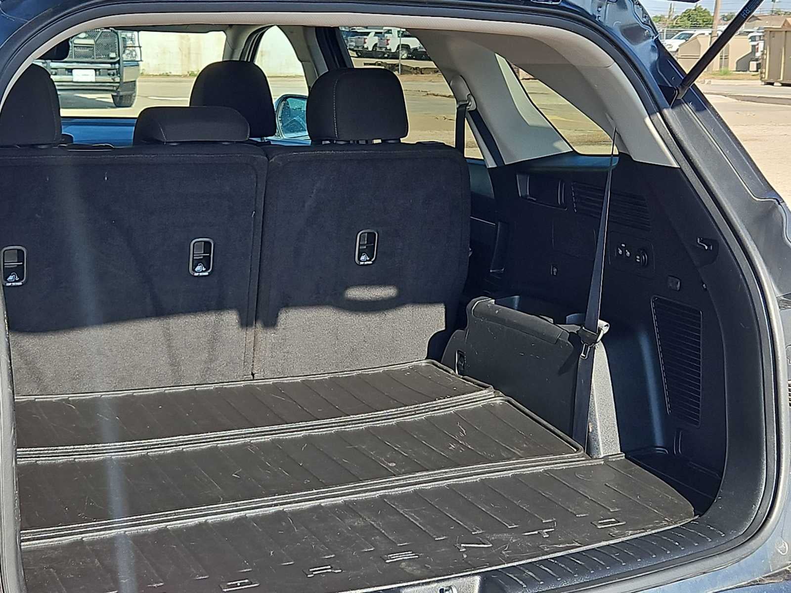 2024 Kia Sorento LX