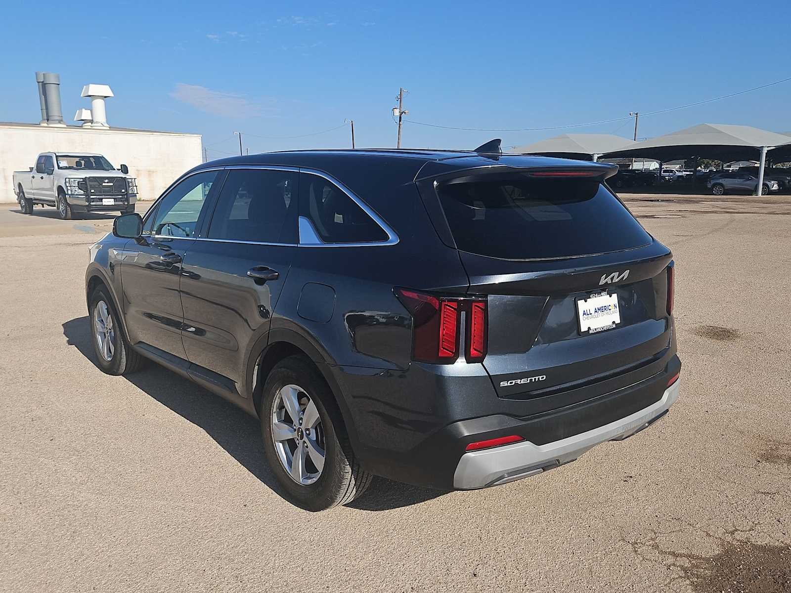 2024 Kia Sorento LX