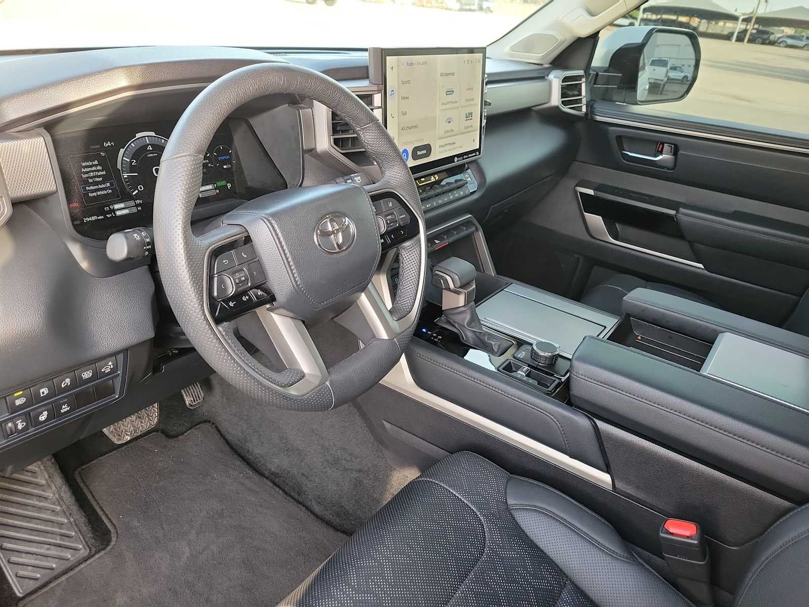 2024 Toyota Sequoia SR5