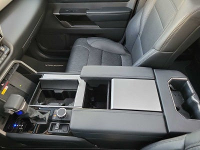 2024 Toyota Sequoia SR5