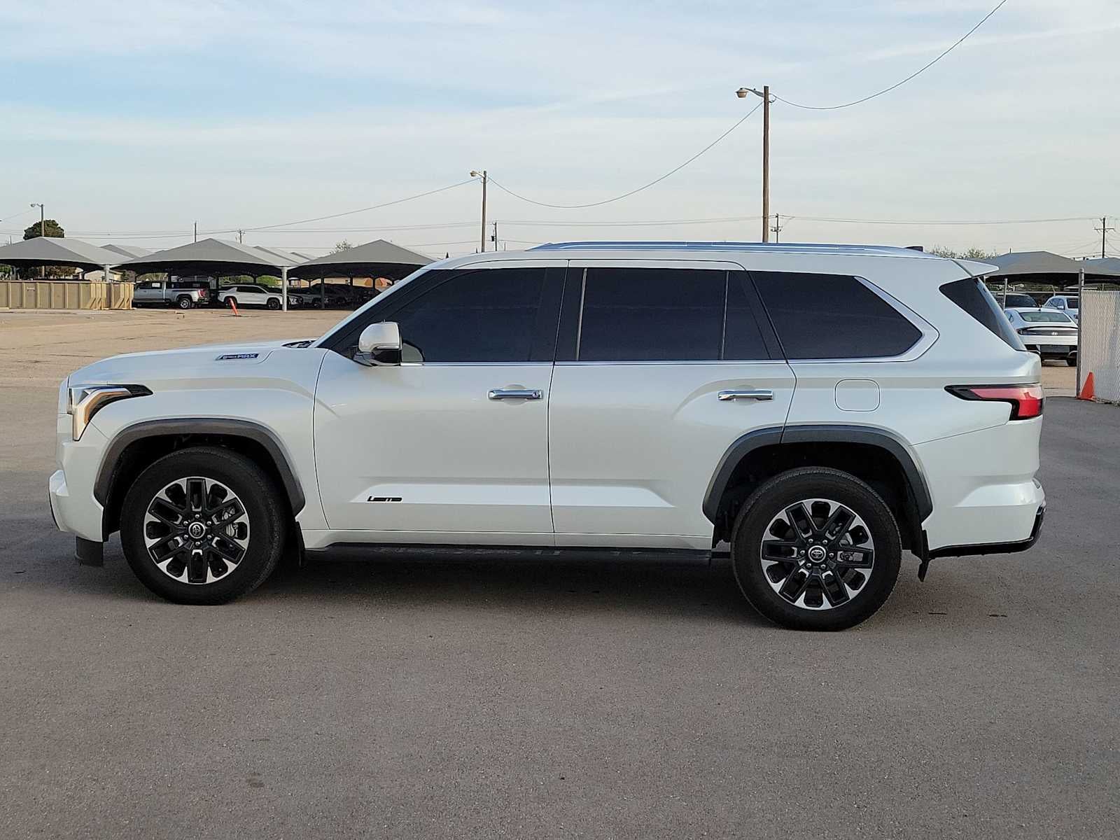 2024 Toyota Sequoia SR5