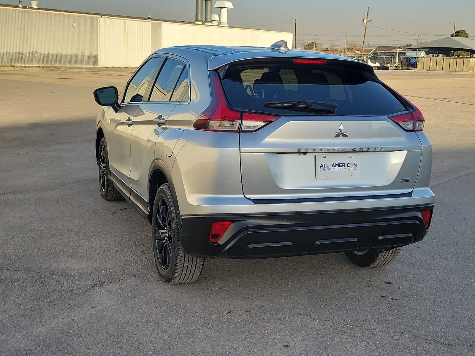 2024 Mitsubishi Eclipse Cross LE