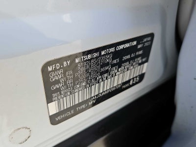 2023 Mitsubishi Outlander SE
