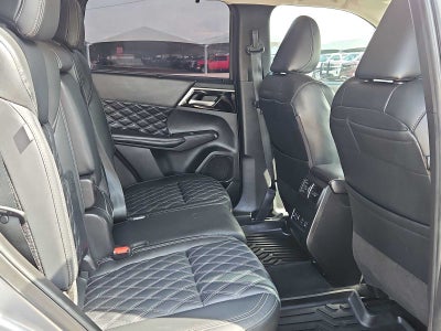 2024 Mitsubishi Outlander SEL