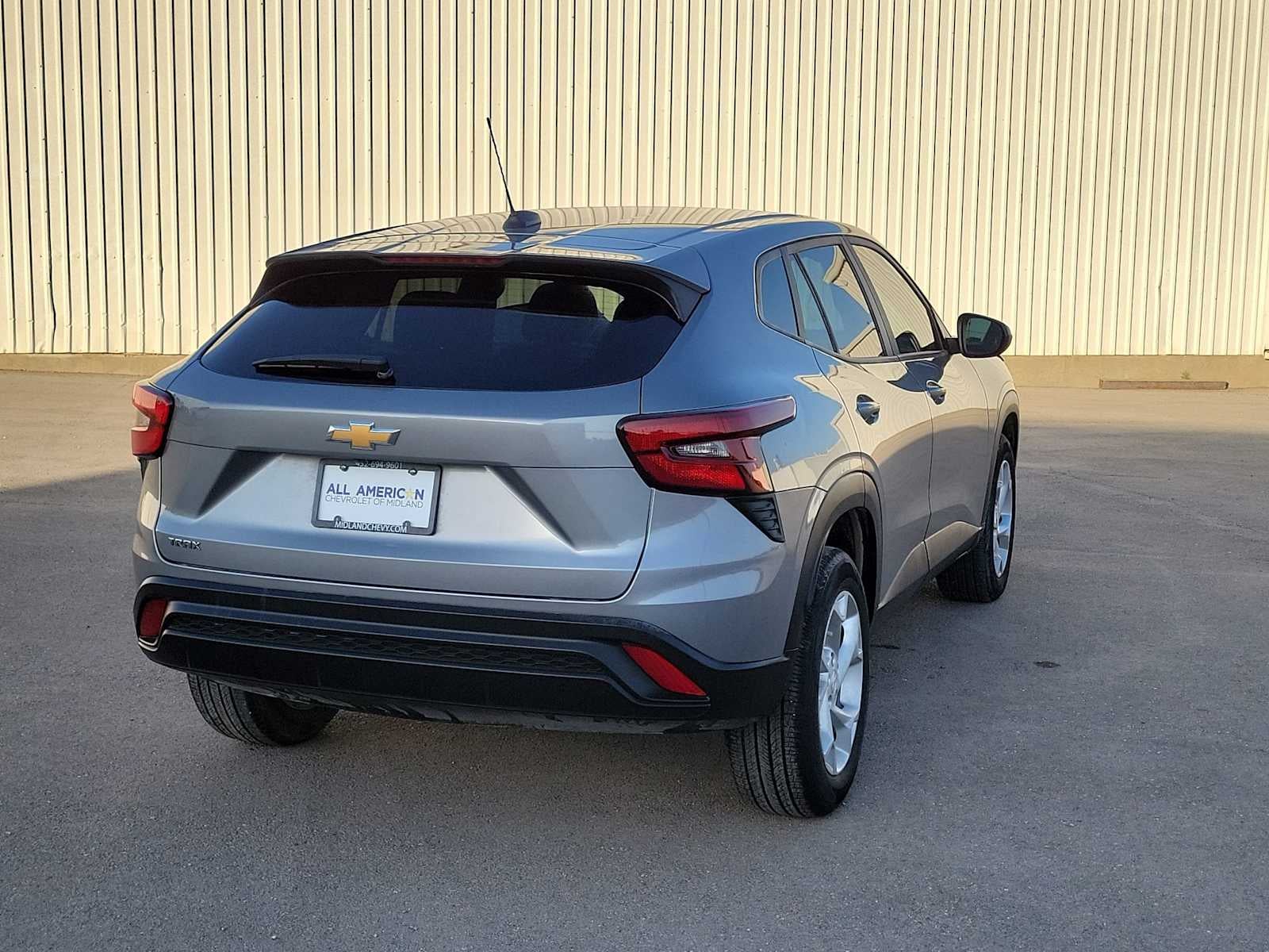 2025 Chevrolet Trax LS