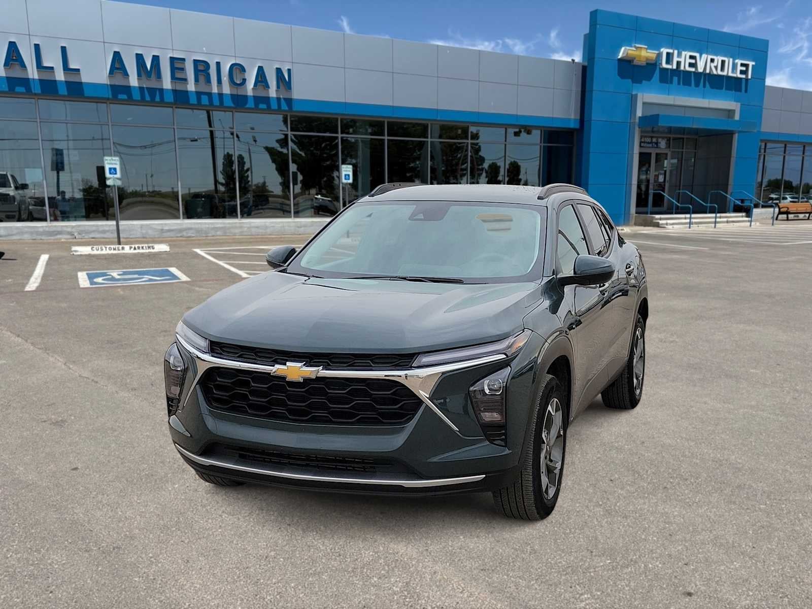 2025 Chevrolet Trax LT
