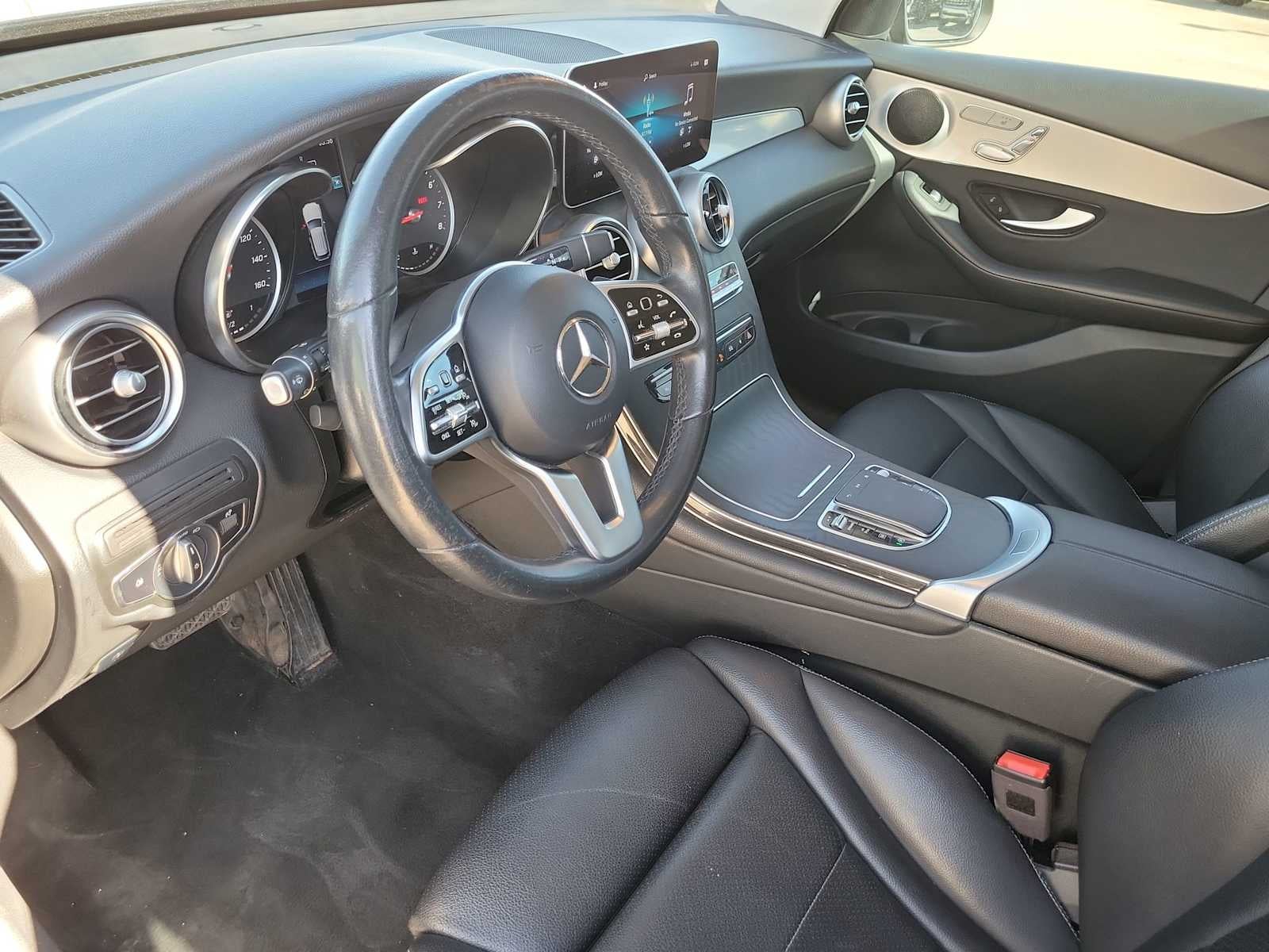 2022 Mercedes-Benz GLC GLC 300
