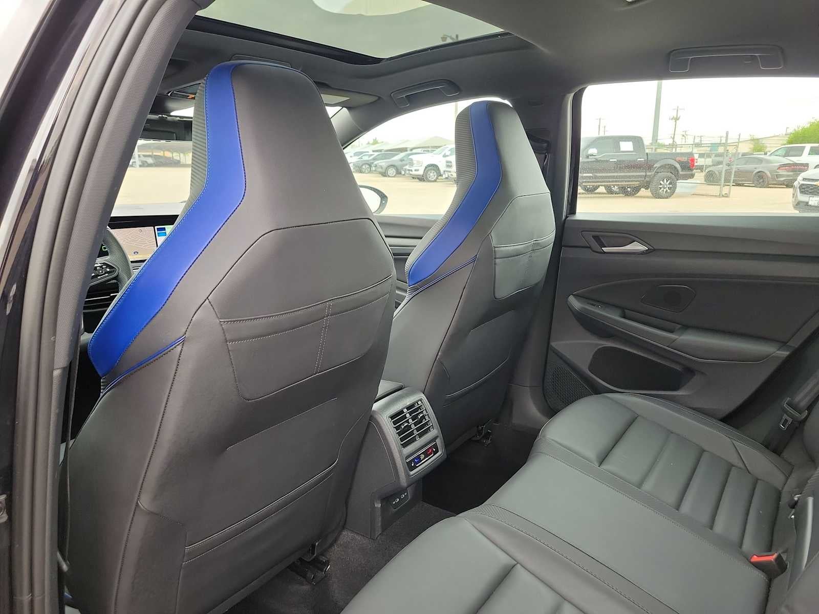 2022 Volkswagen Golf R NA