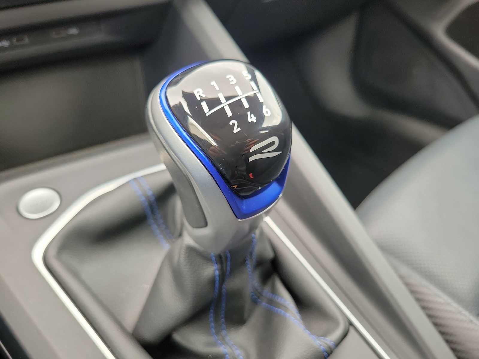 2022 Volkswagen Golf R NA