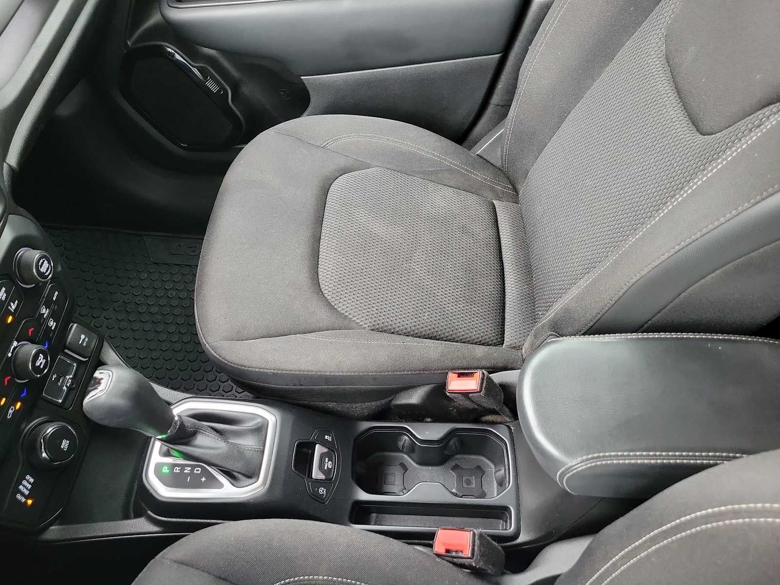 2023 Jeep Renegade Altitude