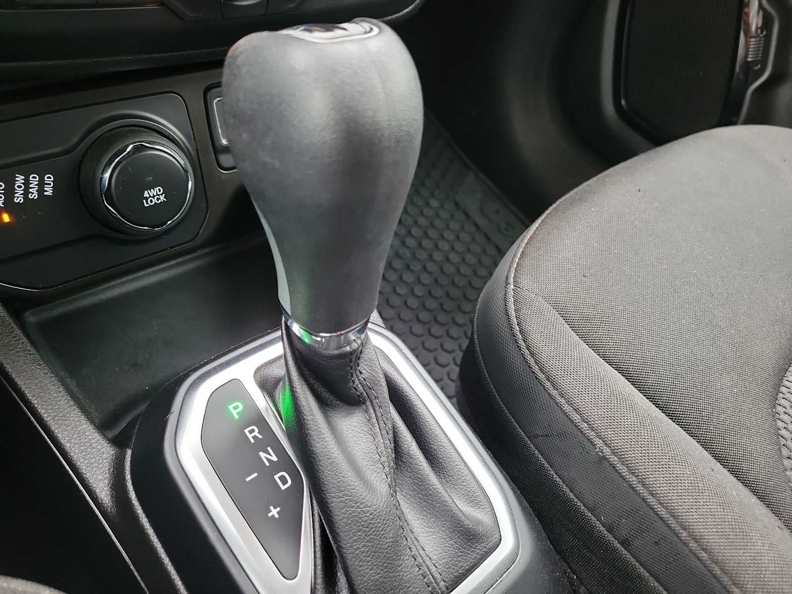 2023 Jeep Renegade Altitude