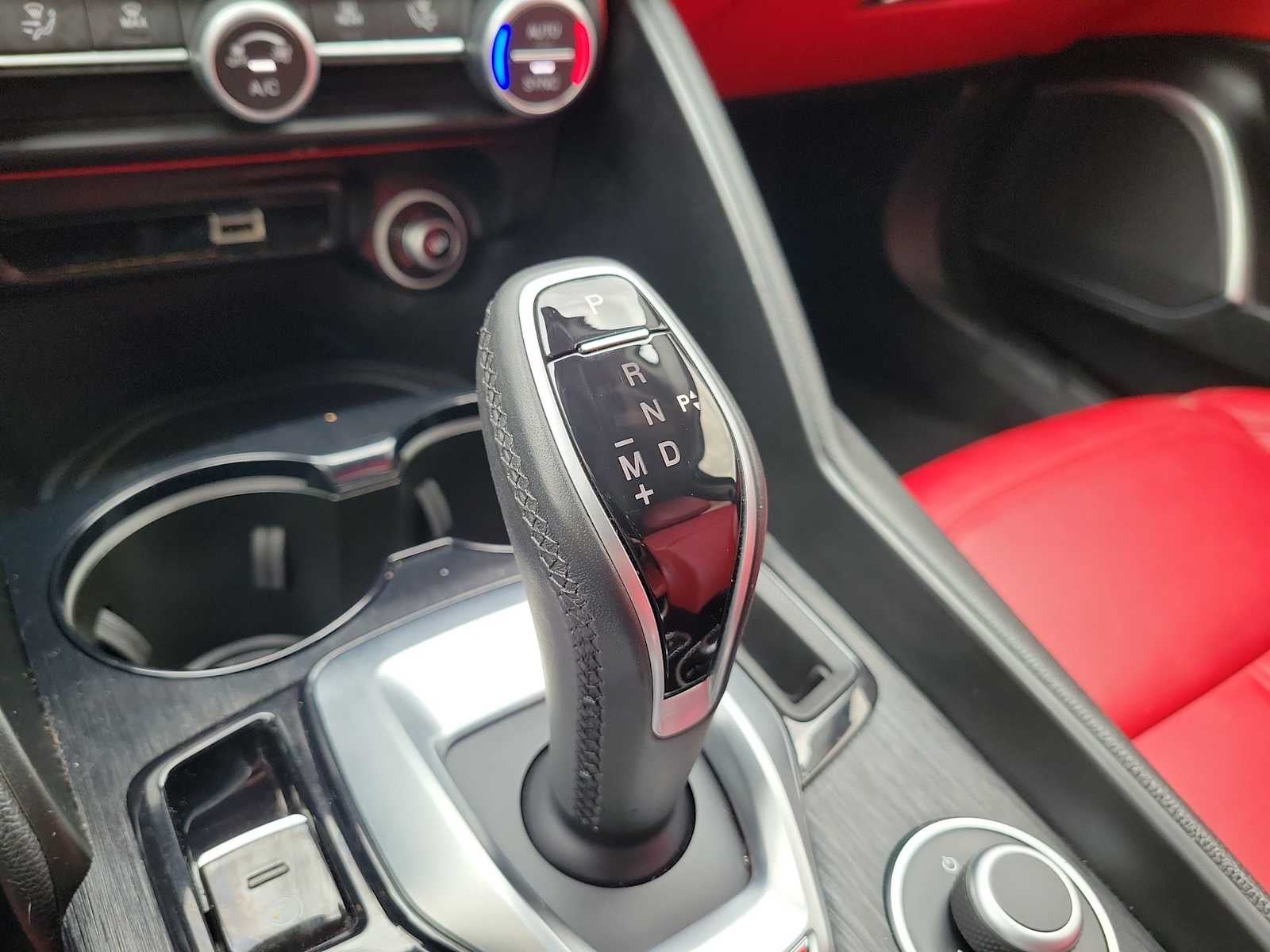 2020 Alfa Romeo Giulia Base