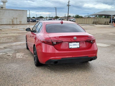 2020 Alfa Romeo Giulia Base