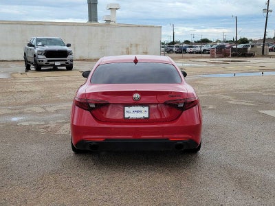 2020 Alfa Romeo Giulia Base